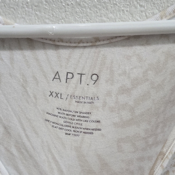 Apt 9 short sleeved white and tan shirt size XXL - Picture 4 of 4